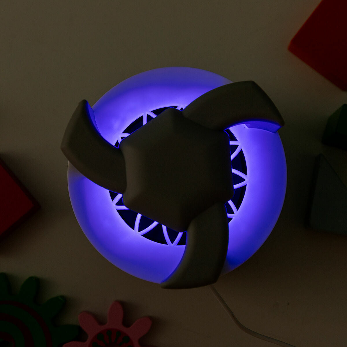 Lampe Anti-Moustiques Silencieuse - Piège UV à Aspiration KL Silen